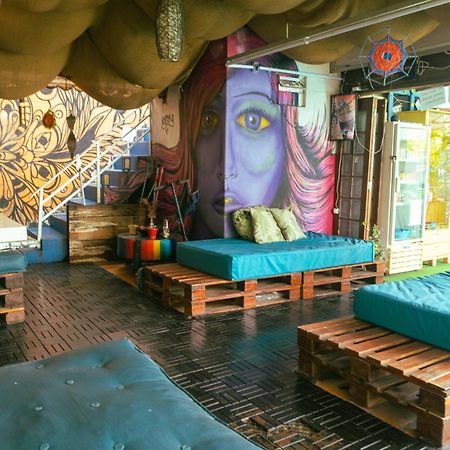 Balneário Camboriú Oceanic Hostel מראה חיצוני תמונה