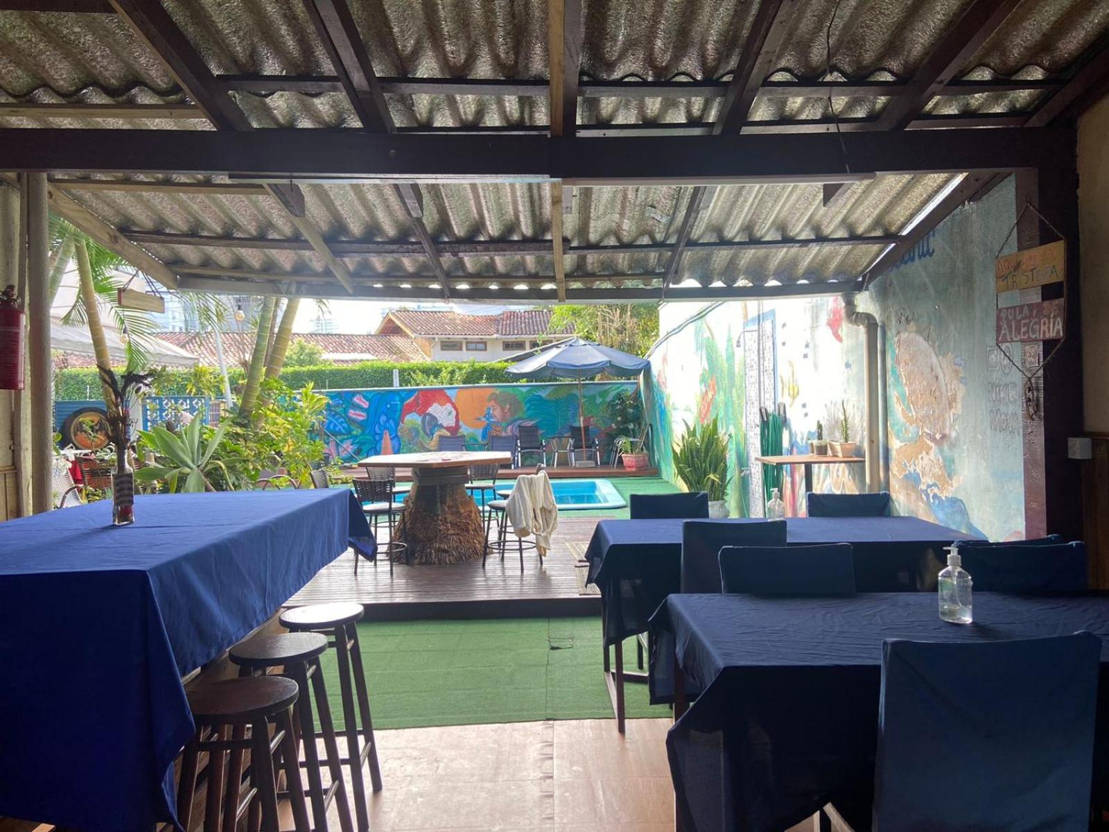 Balneário Camboriú Oceanic Hostel מראה חיצוני תמונה