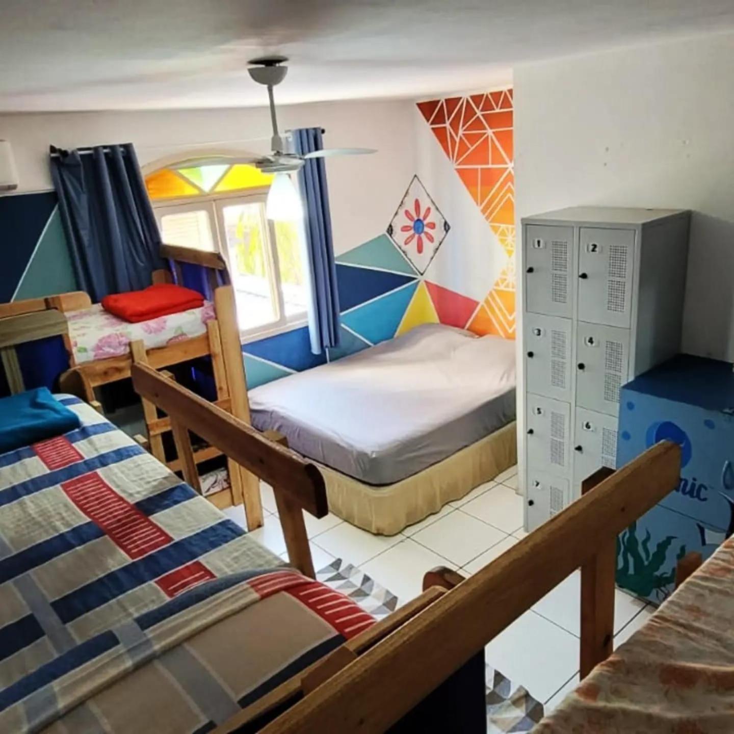 Balneário Camboriú Oceanic Hostel מראה חיצוני תמונה